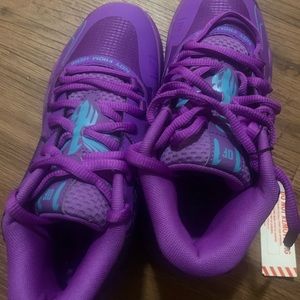 Youth Size 4 sneakers.